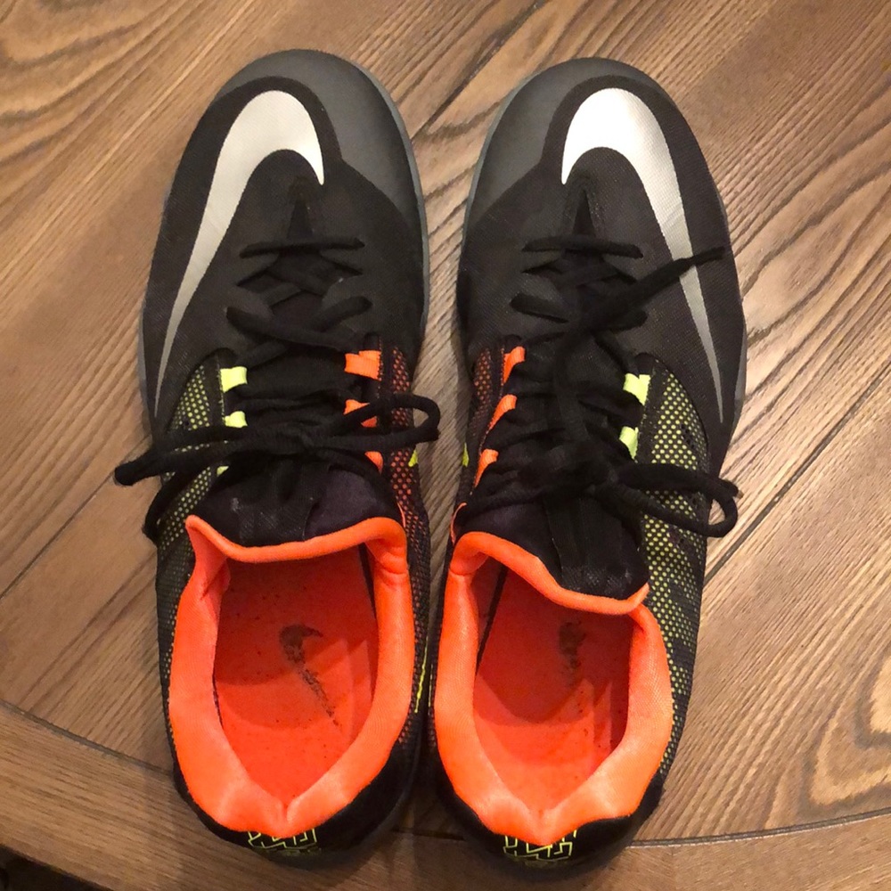Like New Nike Zoom Tennis Shoes!!!!!!